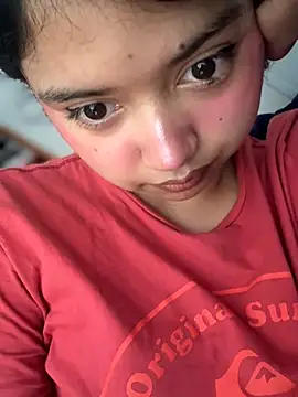 Peach Girll online show from June 10, 7:04 pm