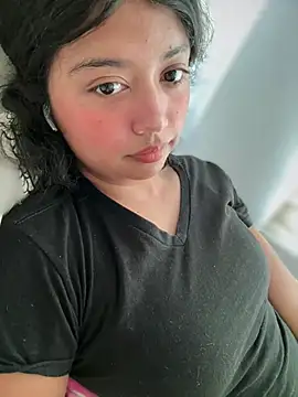 Peach Girll online show from July 15, 8:27 pm