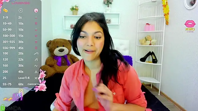 Mollywell online show from March 10, 8:17 am