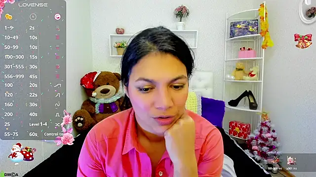 Mollywell online show from December 29, 5:10 am