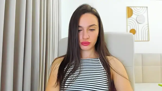 Snapshot of Sunshine_Eva chatting on October 12, 5:25 pm Sunshine Eva online show from October 12, 5:25 pm