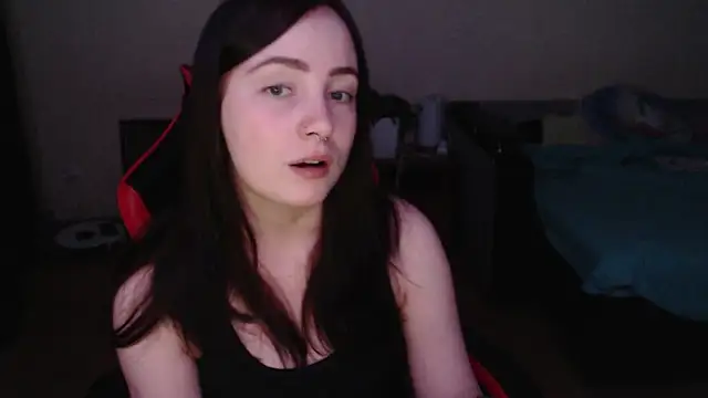 Laralianna online show from March 8, 1:00 am