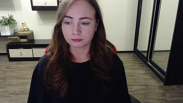 Snapshot of Laralianna chatting on September 20, 2:33 pm Laralianna online show from September 20, 2:33 pm