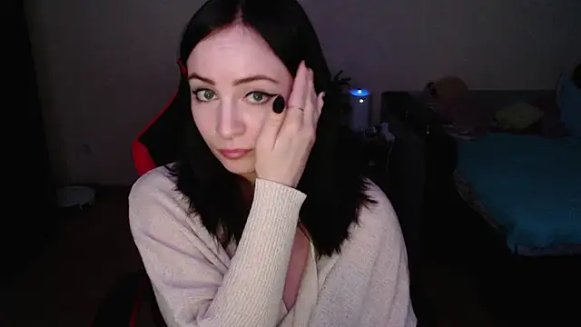 Snapshot of Laralianna chatting on October 28, 7:46 pm Laralianna online show from October 28, 7:46 pm