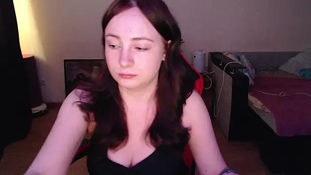 Laralianna online show from May 21, 5:21 pm
