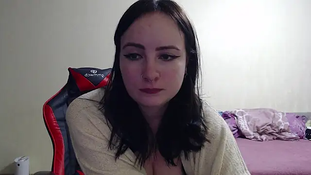 Snapshot of Laralianna chatting on October 24, 6:40 pm Laralianna online show from October 24, 6:40 pm