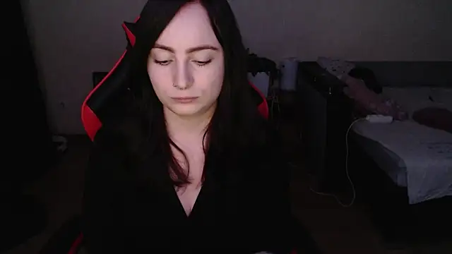 Laralianna online show from February 24, 6:53 pm