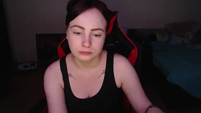 Laralianna online show from March 8, 2:04 am