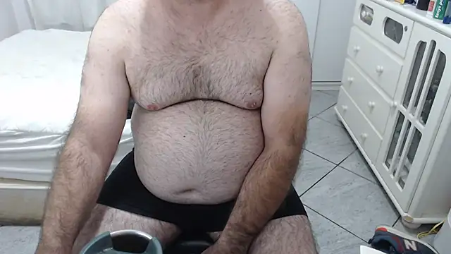 MysterBearMG online show from October 25, 12:10 am