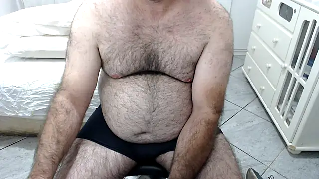 MysterBearMG online show from November 28, 11:38 pm