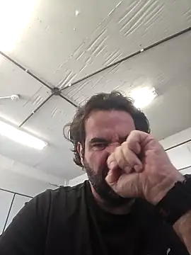 MysterBearMG online show from May 27, 3:19 pm