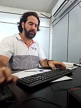 MysterBearMG online show from January 15, 2:20 pm