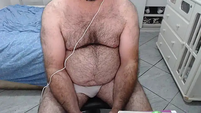 MysterBearMG online show from December 17, 12:59 am