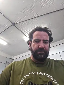 Snapshot of MysterBearMG chatting on February 19, 3:09 pm MysterBearMG online show from February 19, 3:09 pm