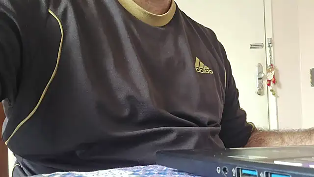 MysterBearMG online show from December 19, 4:53 pm