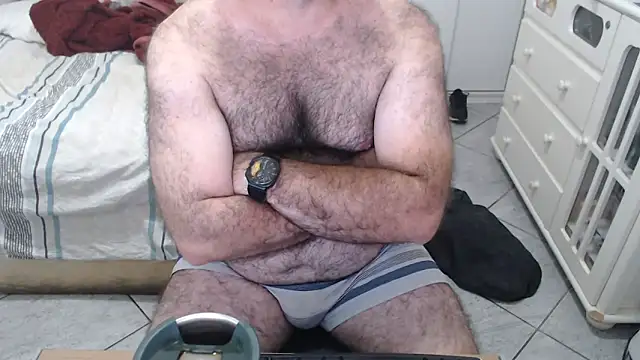 MysterBearMG online show from April 9, 3:30 am