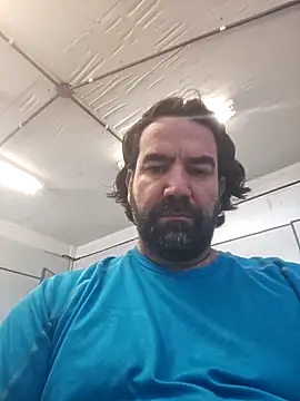 MysterBearMG online show from December 5, 3:32 pm