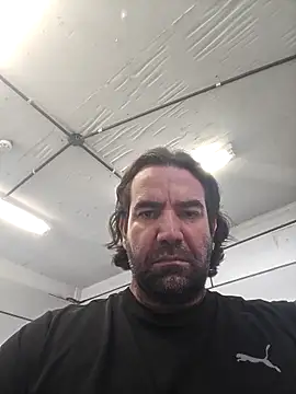 Snapshot of MysterBearMG chatting on February 3, 3:28 pm MysterBearMG online show from February 3, 3:28 pm