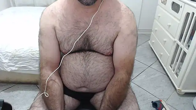 MysterBearMG online show from November 26, 12:32 am