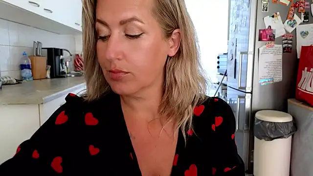 TessToy online show from May 27, 12:23 pm