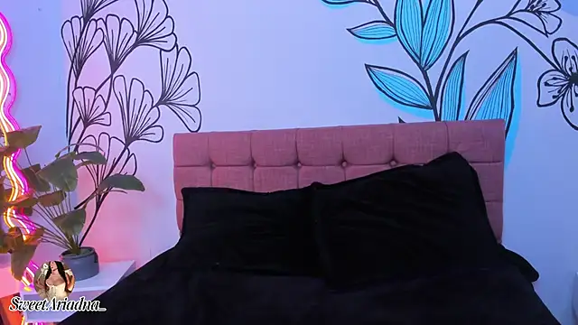 Sweet Ariadna  online show from March 22, 3:42 pm