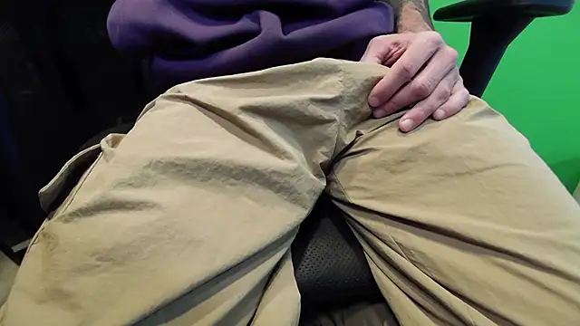 kuruptxxx live online show from December 1, 8:21 pm