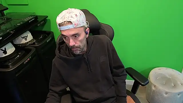 kuruptxxx live online show from November 12, 6:01 pm