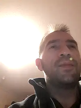 Snapshot of theSmallest-dick chatting on January 29, 10:53 pm theSmallest-dick online show from January 29, 10:53 pm