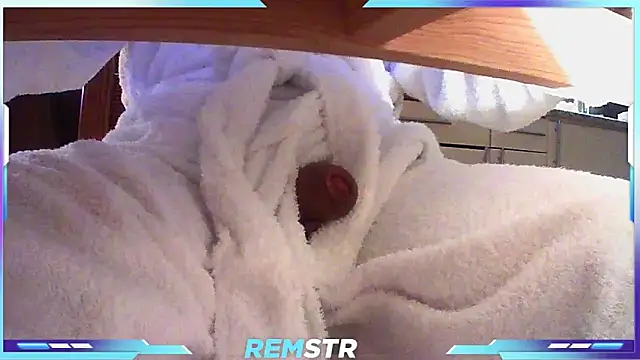 Remstr online show from February 6, 9:17 pm