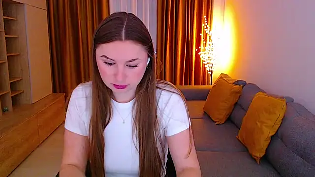  Mia Adams online show from March 22, 7:21 am