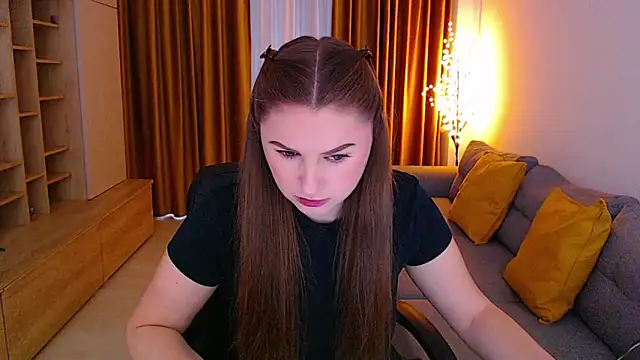  Mia Adams online show from April 15, 9:59 am