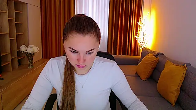  Mia Adams online show from October 10, 9:54 am