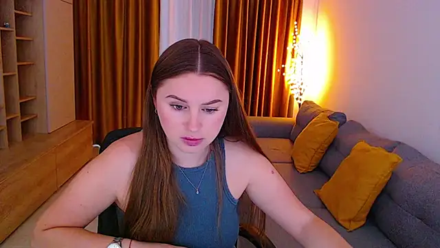 Mia Adams online show from May 12, 9:26 am