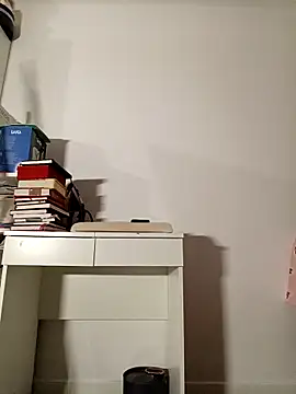 amanda-hornySeduction online show from April 16, 5:19 am