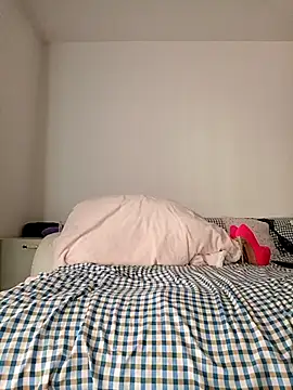 amanda-hornySeduction online show from March 11, 7:35 am