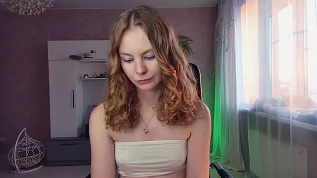 Snapshot of Cuddle_Cat chatting on February 22, 2:19 pm Cuddle Cat online show from February 22, 2:19 pm