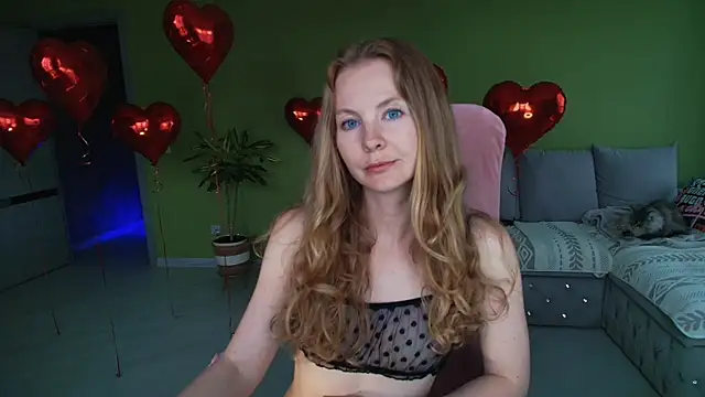 Cuddle Cat online show from May 27, 1:51 pm