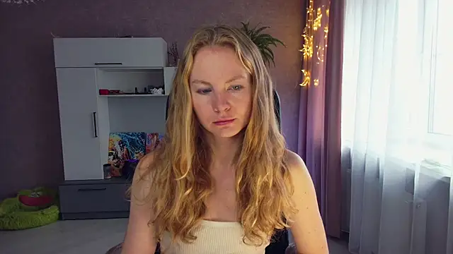 Cuddle Cat online show from October 29, 6:23 am