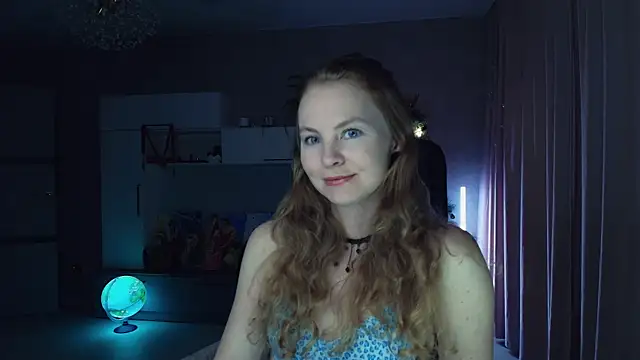 Snapshot of Cuddle_Cat chatting on December 17, 1:49 pm Cuddle Cat online show from December 17, 1:49 pm