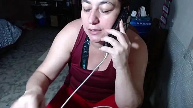 Barbiegomez online show from April 17, 4:43 pm