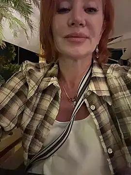 Jullia Moor online show from June 6, 8:14 pm