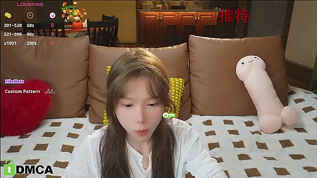 Snapshot of Luna520 chatting on January 3, 1:13 pm Luna520 online show from January 3, 1:13 pm