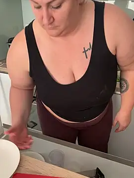 sweeti Em online show from February 22, 3:24 pm