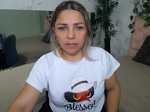 cum bigass online show from April 18, 12:29 pm