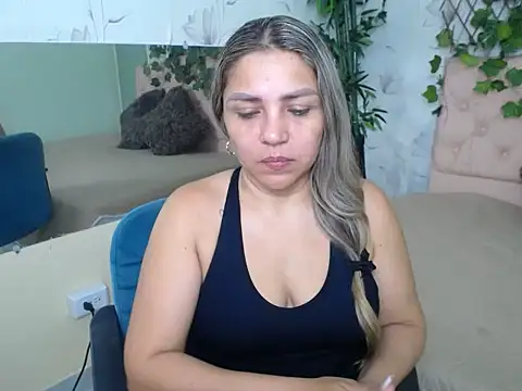 cum bigass online show from April 19, 12:28 pm