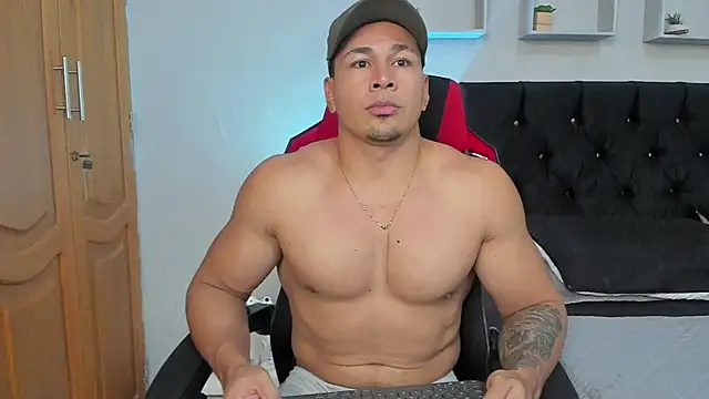 tyler hank01 online show from November 27, 7:03 pm