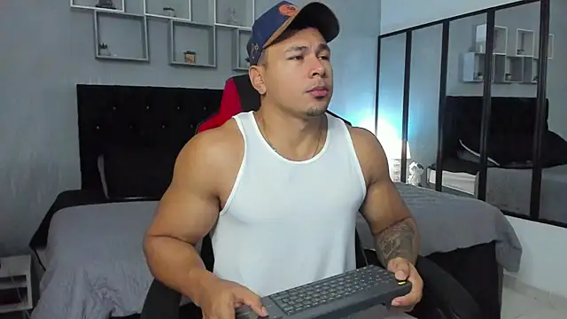 tyler hank01 online show from October 11, 11:55 am