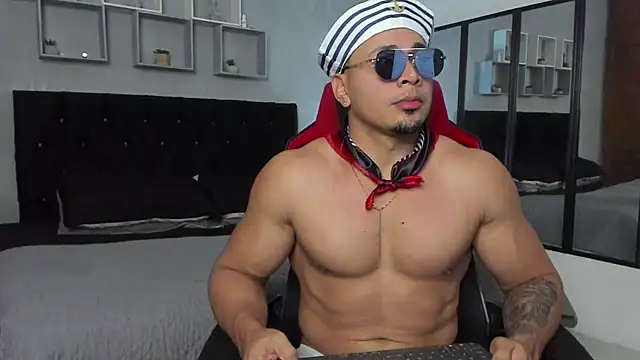 tyler hank01 online show from October 29, 11:14 pm