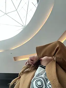 sammbunny online show from April 29, 8:48 pm