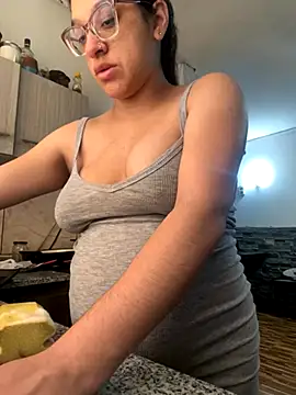 Ninnfa online show from November 14, 3:48 pm